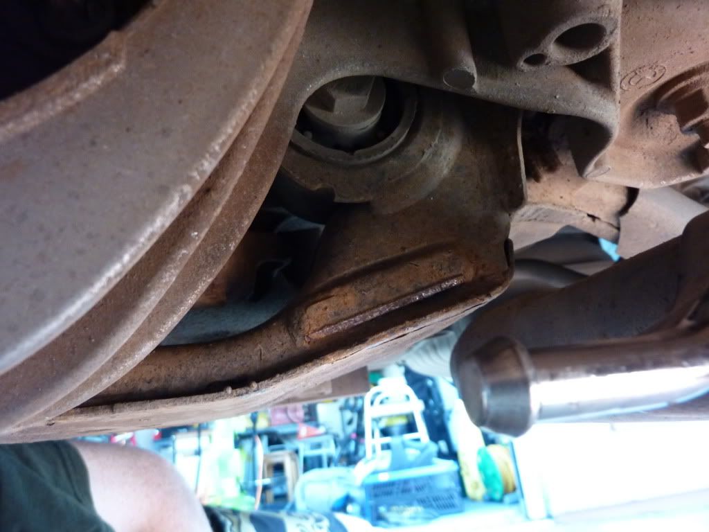 E46 320d Touring How2 Repair Broken Exhaust Hanger